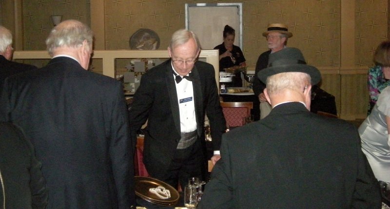Image 077.JPG - At the banquet (Bob Robb photo)